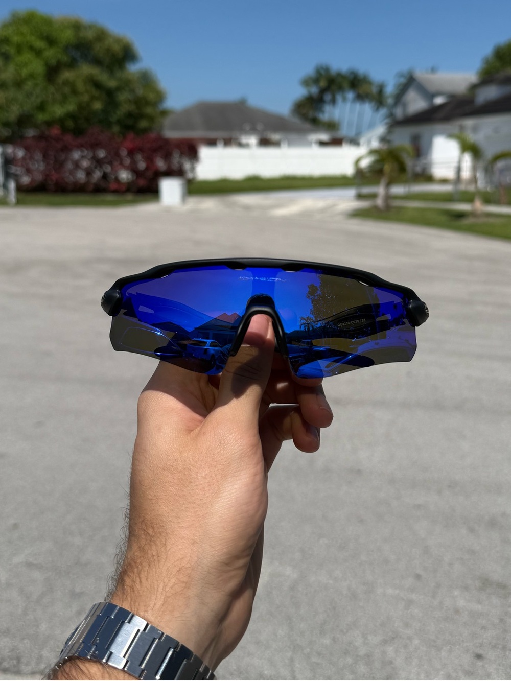 Oakley Black and Blue Protective Sunglasses Set